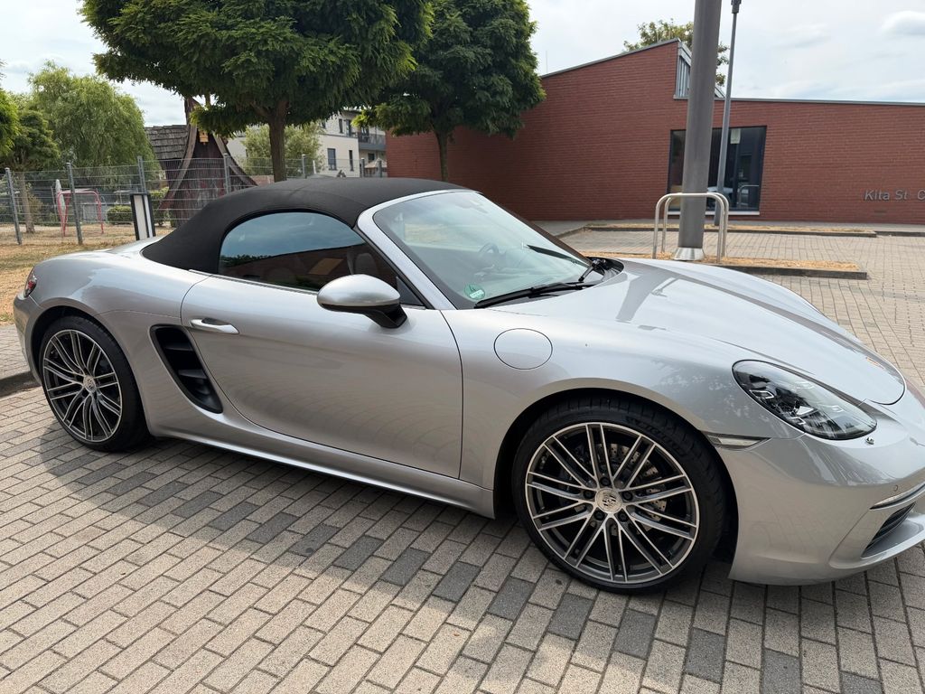 Bild des Angebotes Porsche 718 Boxster Approved 12/27 21000km lückenlos PZ