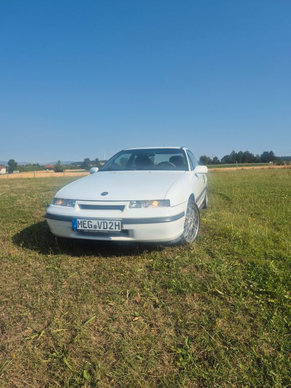 Bild des Angebotes Opel Calibra 2.0i 8V Automatik , Klima , Tüv neu