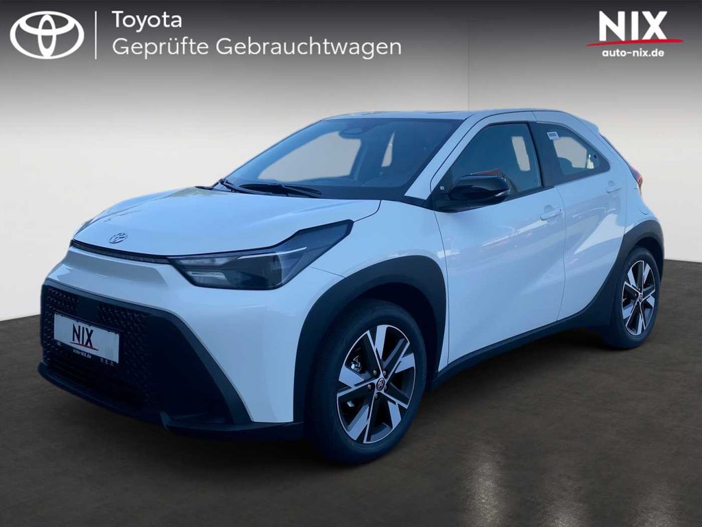 Bild des Angebotes Toyota Aygo X 1.5 Hybrid Active + Sitzheizung