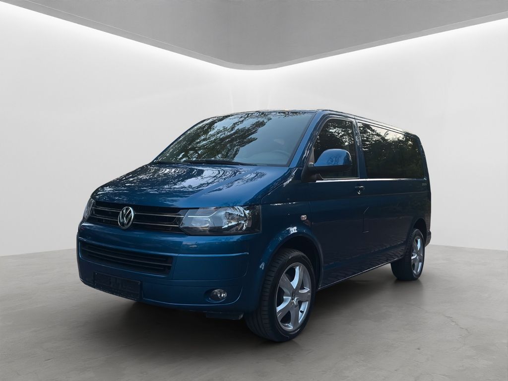 Bild des Angebotes Volkswagen T5 MULTIVAN 140PS/1.HAND/7SITZE/TEMPOMAT/TÜV28