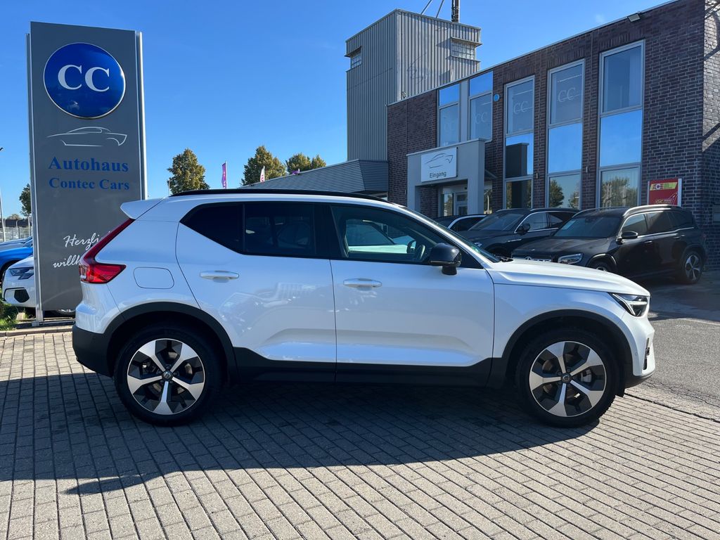 Bild des Angebotes Volvo XC40 B3 Plus Dark 2WD AHK+R-Kamera mit Surround