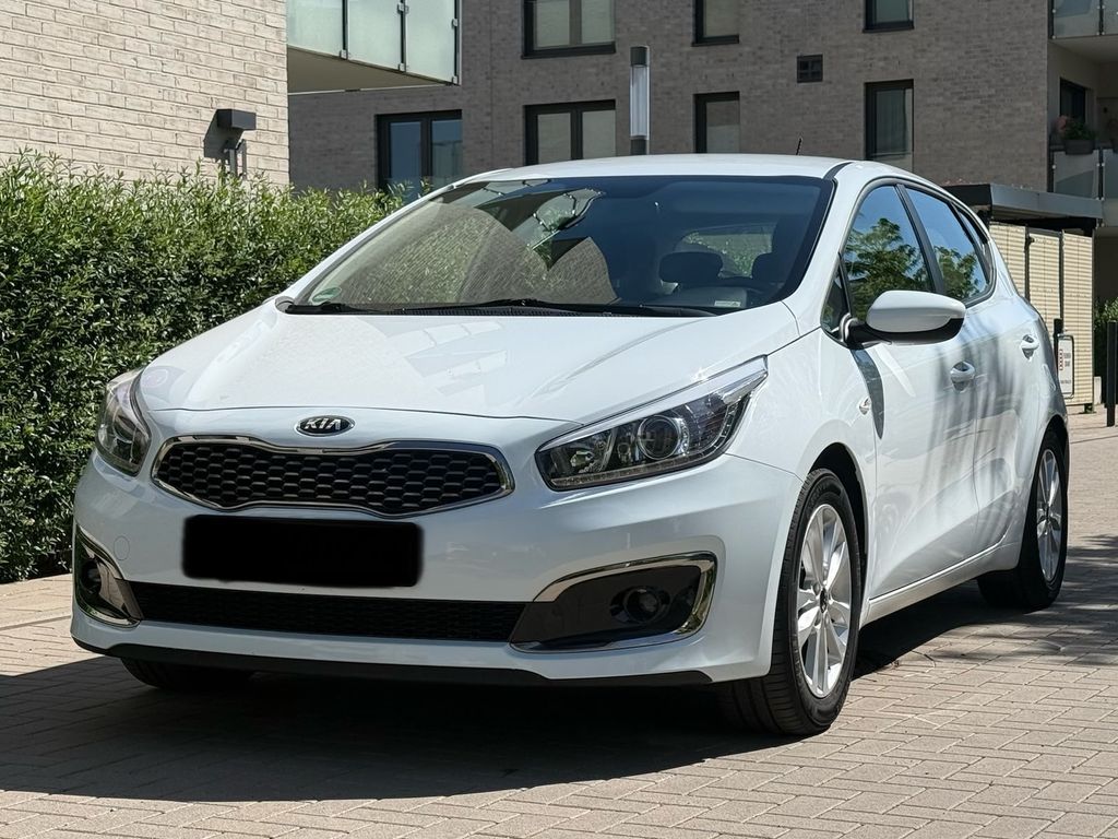 Bild des Angebotes Kia ANDERE Ceed Edition 7