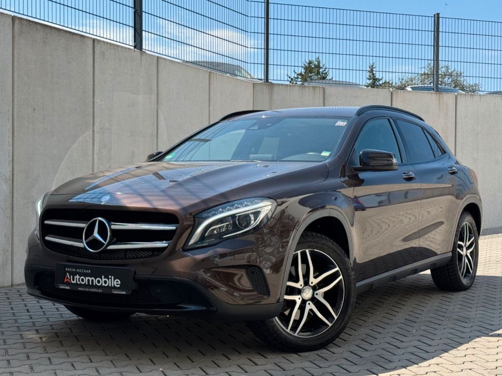 Bild des Angebotes Mercedes-Benz GLA 250 4M Score/Night/H&K/Memory/Nav/Kamera/AHK