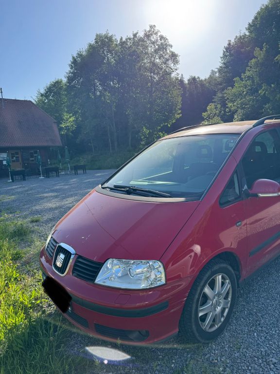 Bild des Angebotes Seat Alhambra Sport 2.0TDI DPF Sport