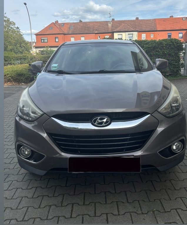 Bild des Angebotes Hyundai ix35 1.6 GDI FIFA World Cup EDITION Gold 2WD...