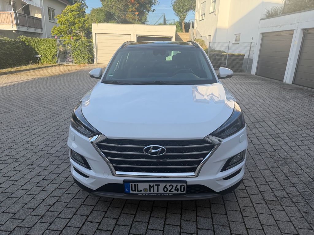 Bild des Angebotes Hyundai TUCSON 2.0 CRDi Auto Premium 4WD Premium
