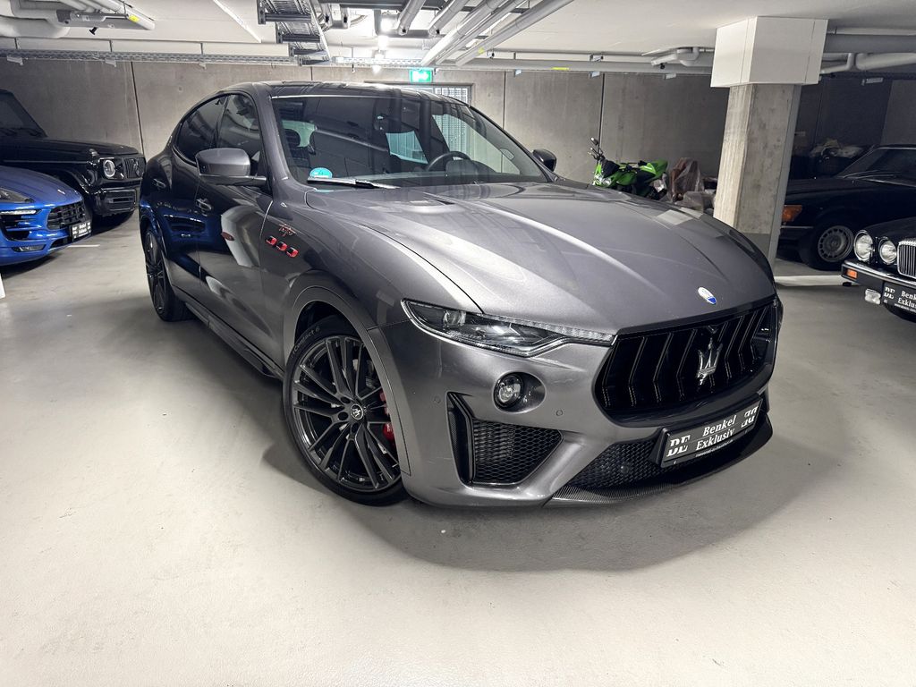Bild des Angebotes Maserati Levante 3.8 V8 Trofeo [Carbon]