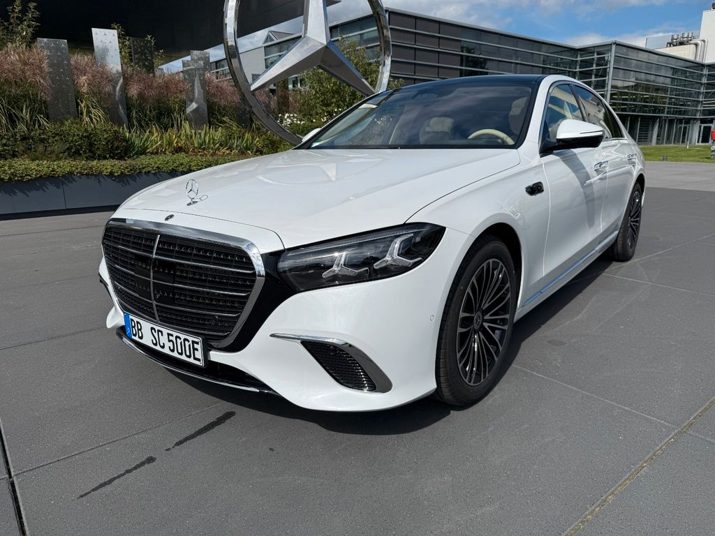 Bild des Angebotes Mercedes-Benz S 450e+Premium P.+3D Display+Superscreen+HALenk.