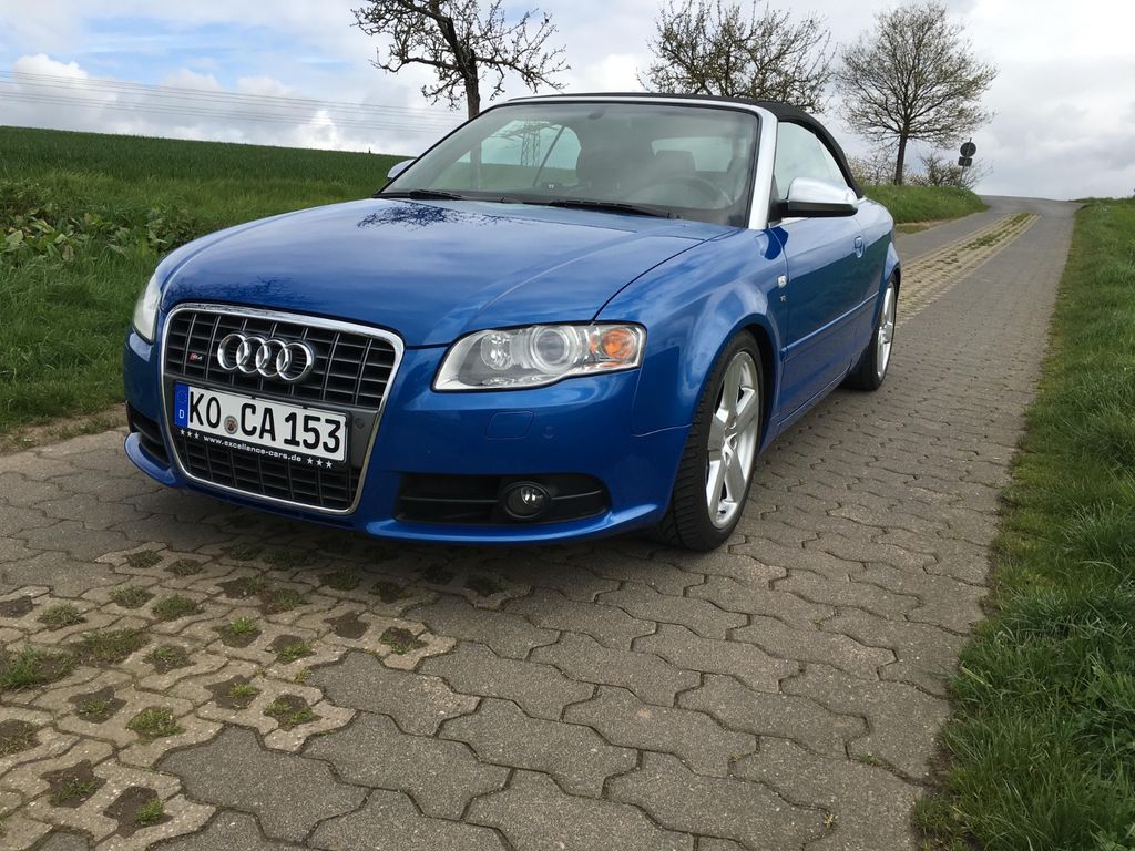 Bild des Angebotes Audi S4 Cabriolet 4.2 V8 Quattro I SELTENE Farbe
