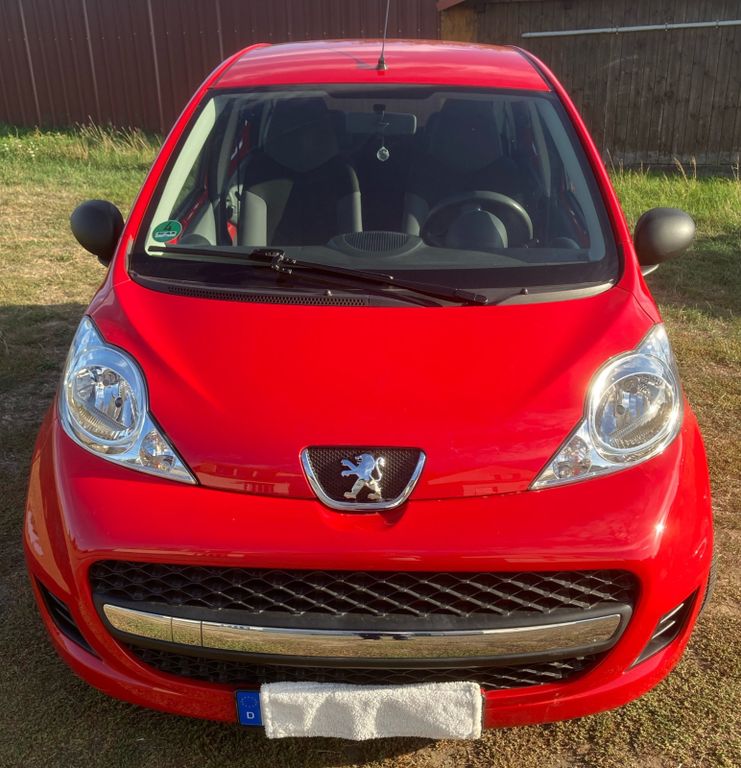 Bild des Angebotes Peugeot 107 Filou 70 Filou