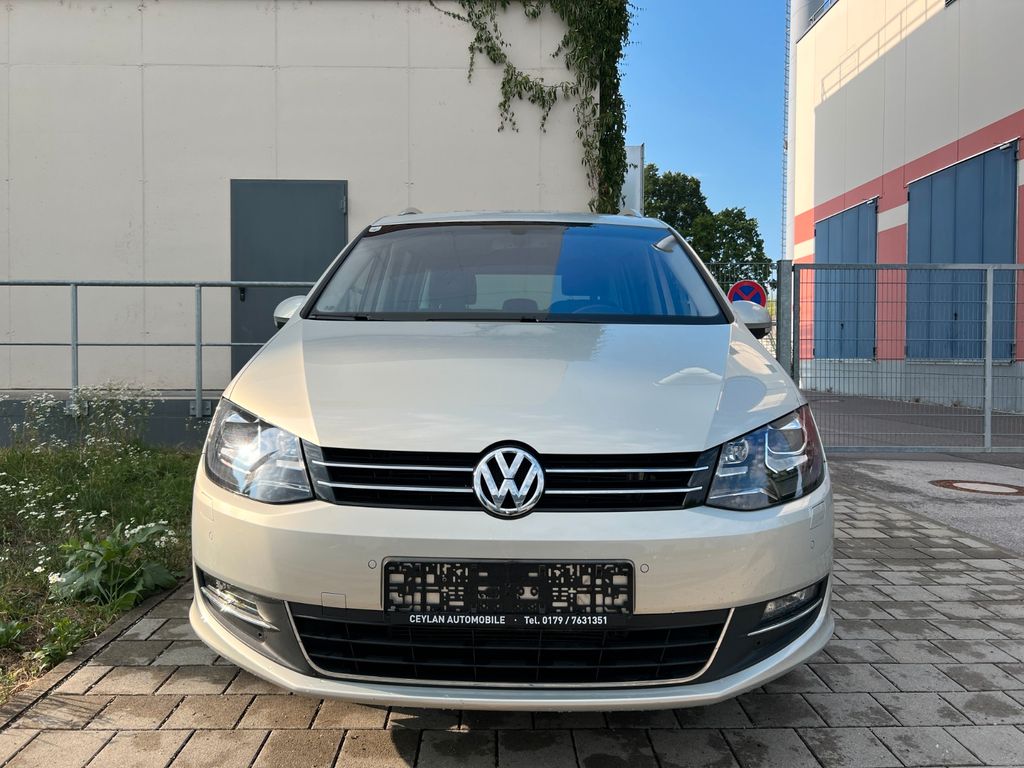 Bild des Angebotes Volkswagen Sharan Highline BMT 4Motion