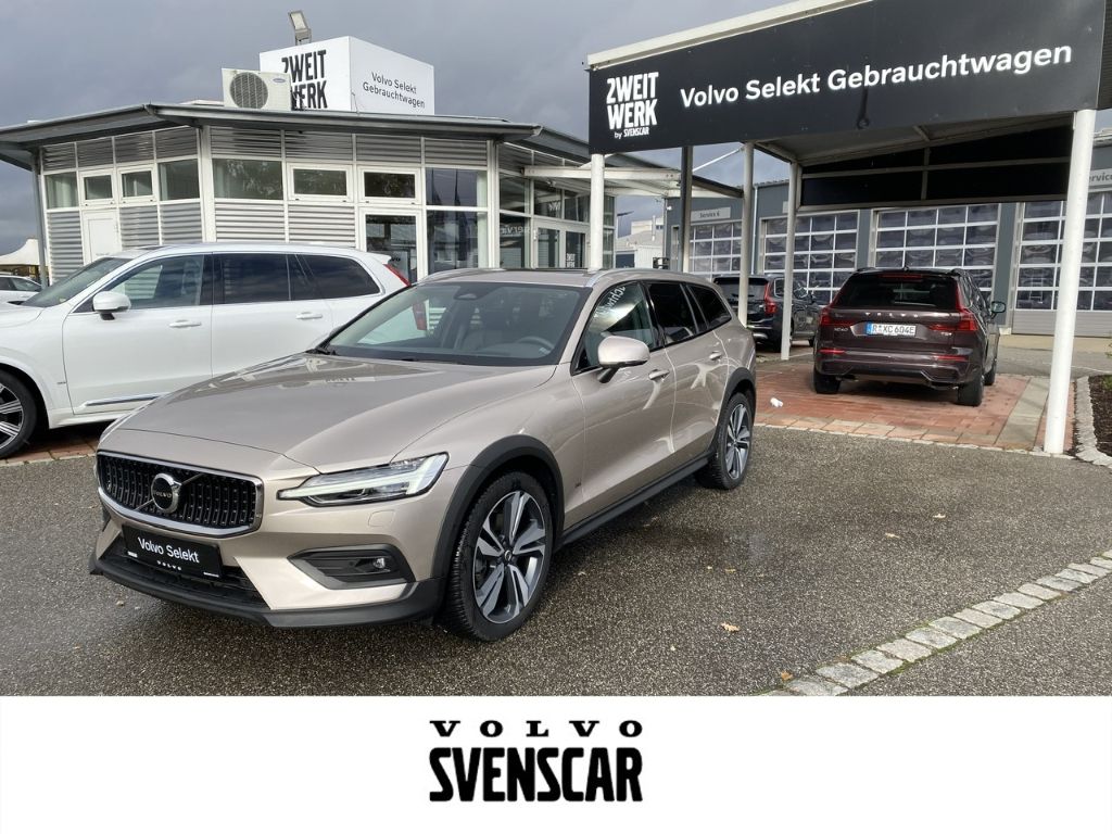 Bild des Angebotes Volvo V60 Cross Country Cross Country Ultimate B4 AWD