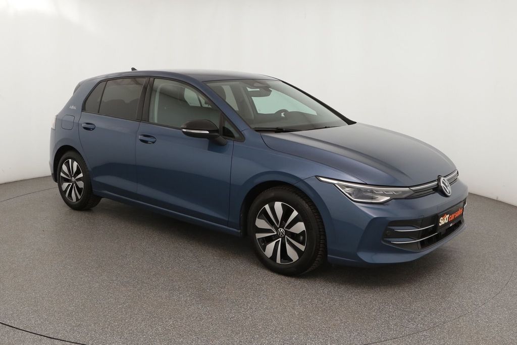 Bild des Angebotes Volkswagen Golf VIII 1.5eTSI Goal|IQ.LIGHT|NAV|Sport-FW|AHK