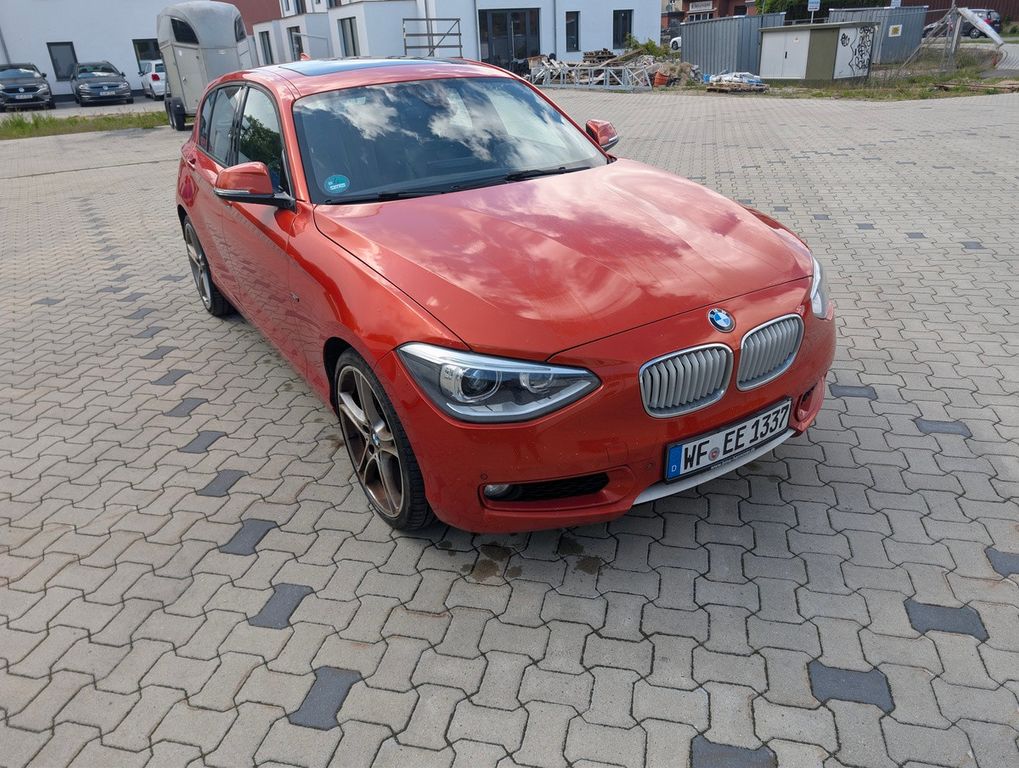 Bild des Angebotes BMW 120d - Navi Kamera Leder SD PDC SHZ 8fach