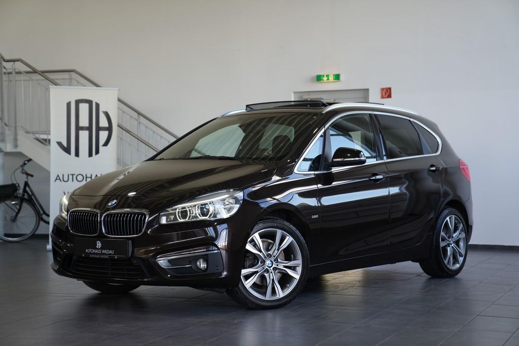 Bild des Angebotes BMW 220 i Luxury Line *PANO*HEAD-UP*LED*NAV*AUT*H&K*