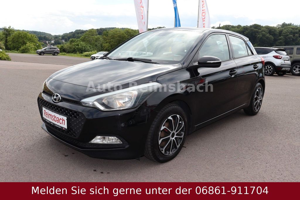 Bild des Angebotes Hyundai i20 1.1 CRDi Euro 6 **Tempomat+Navi+Klima**
