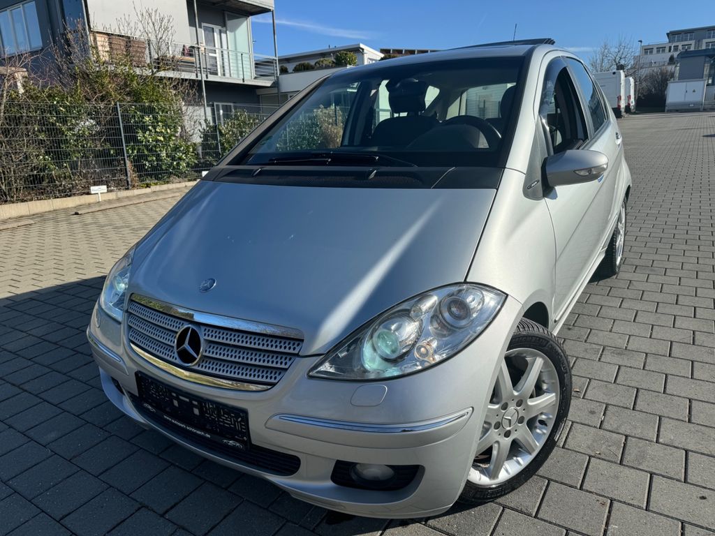 Bild des Angebotes Mercedes-Benz A 200 Turbo SPORTPAKET PANORAMA*NAVI*XENON*AUTOM