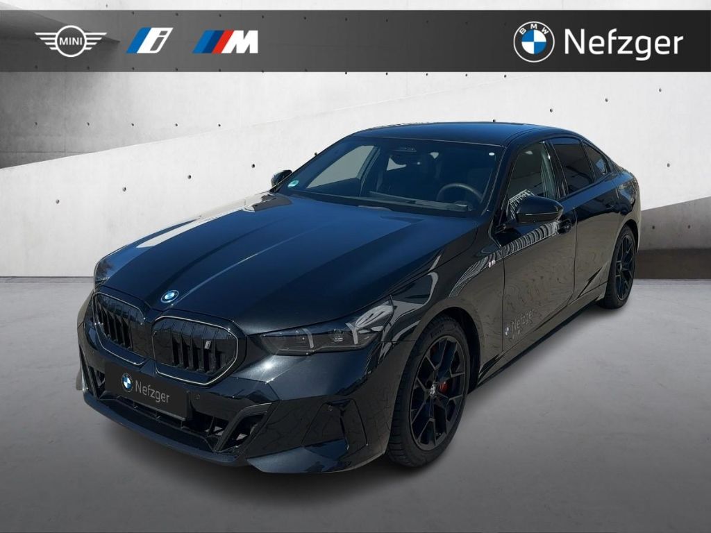 Bild des Angebotes BMW i5 xDrive40 Limousine M Sport Park-Assistent HUD