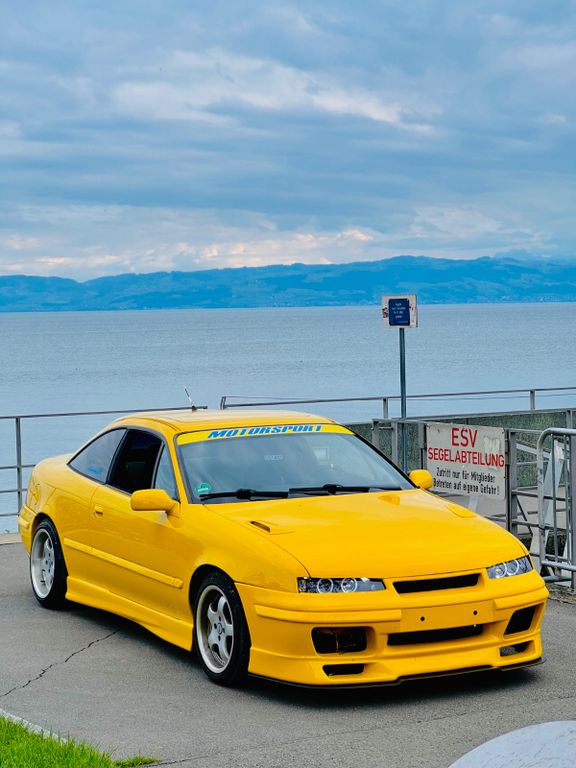 Bild des Angebotes Opel Calibra 2.0i -
