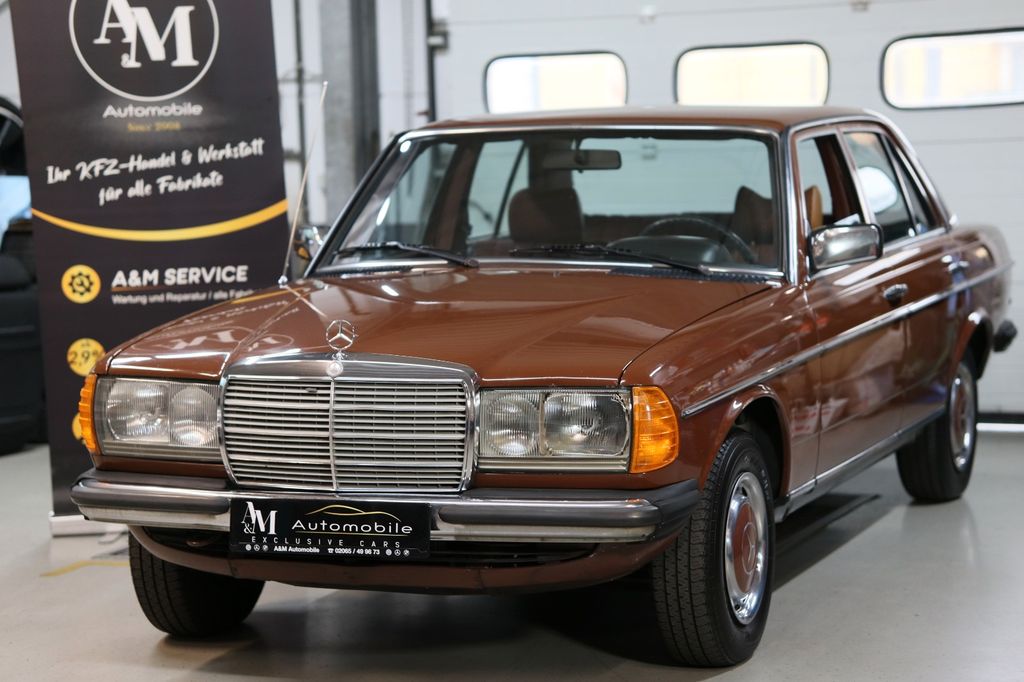 Bild des Angebotes Mercedes-Benz 200 W123 DIESEL *AUTOMATIK* H ZULASSUNG *