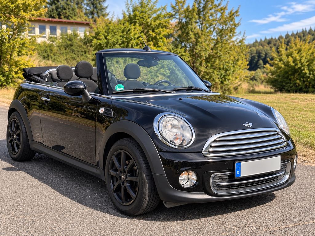 Bild des Angebotes MINI Cooper Cabrio | 50.365 km | 1. Hand | TÜV