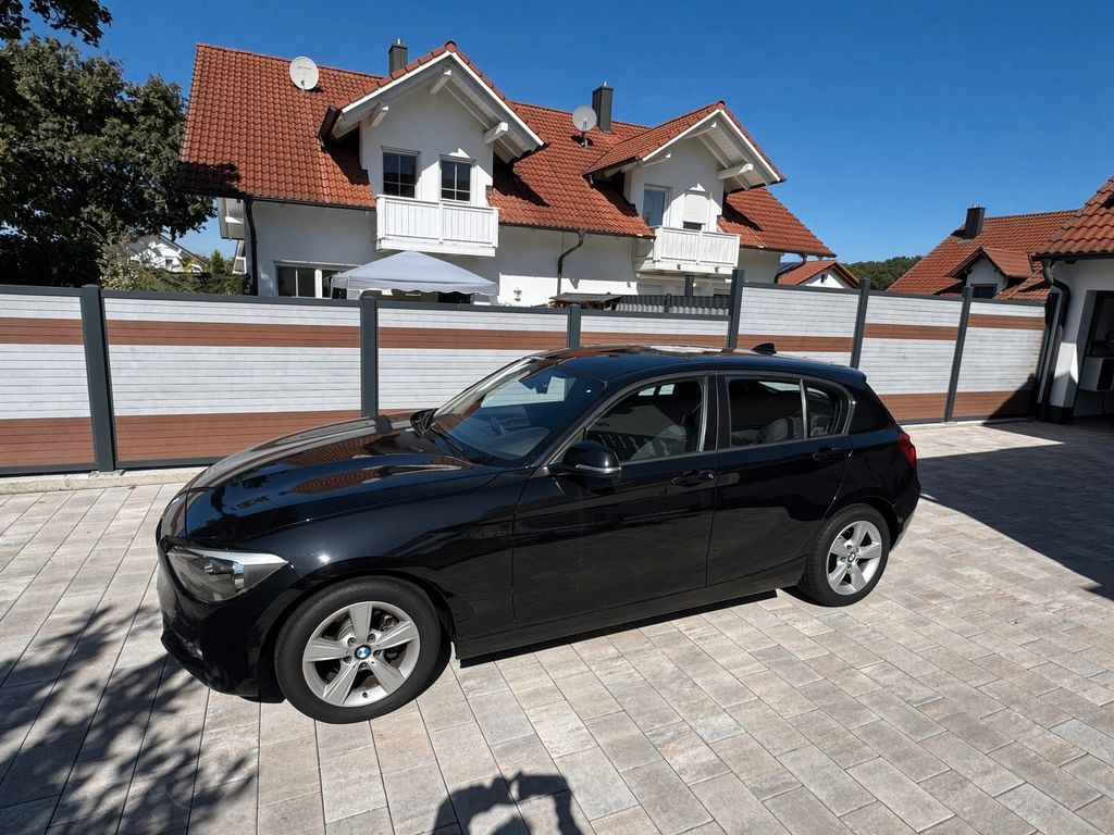 Bild des Angebotes BMW 116i - Automatik, PDC, SHZ, Klimaautomatik