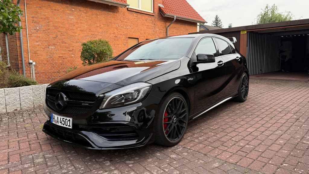 Mercedes-Benz A 45 AMG 4MATIC Aero, Schalensitze, Sport Aga