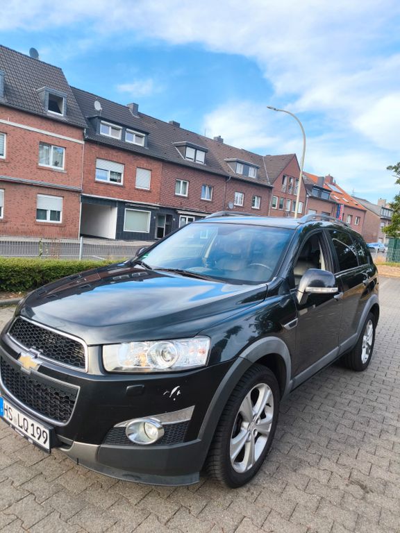 Bild des Angebotes Chevrolet Captiva 2.2 LTZ Auto 4WD 7-Sitzer LTZ