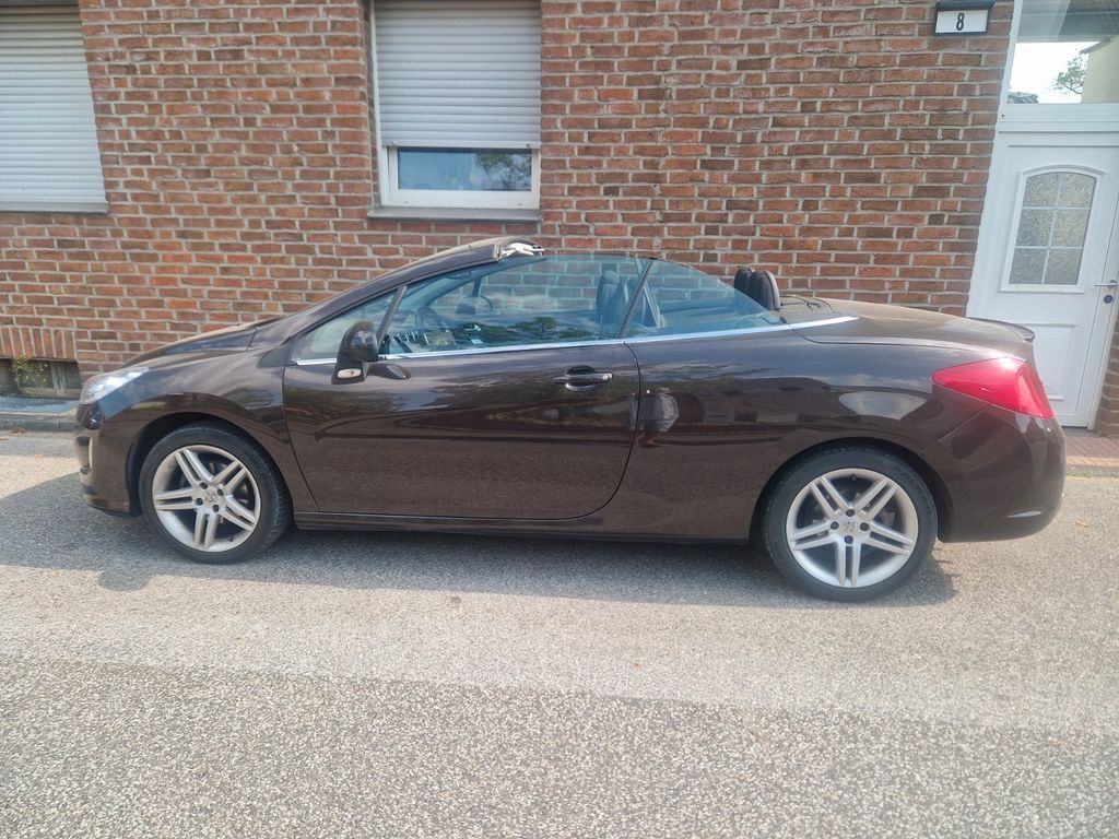 Bild des Angebotes Peugeot 308 CC Tendance 120 VTi Tendance