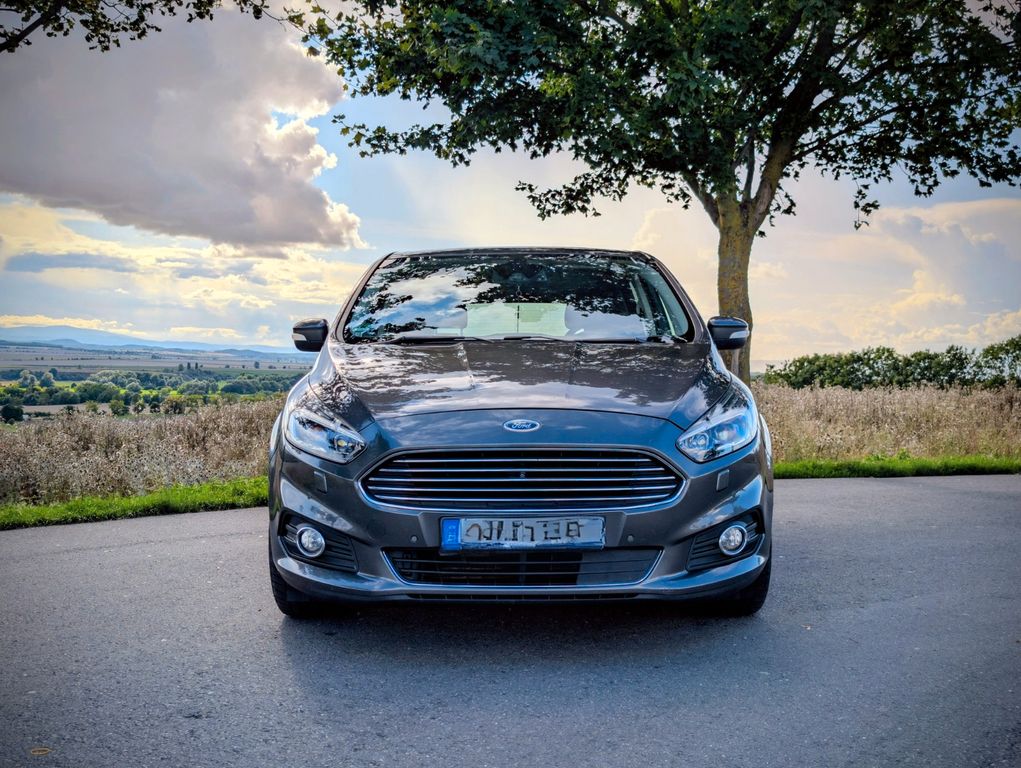 Bild des Angebotes Ford S-Max 2,0 TDCi 4x4 Titanium, neuer Motor