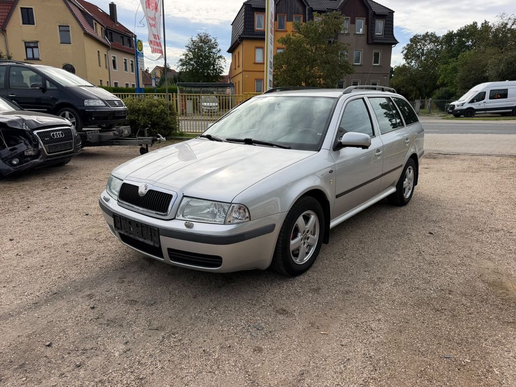 Bild des Angebotes Skoda Octavia Combi 1.8 Turbo Elegance TÜV 05/2028