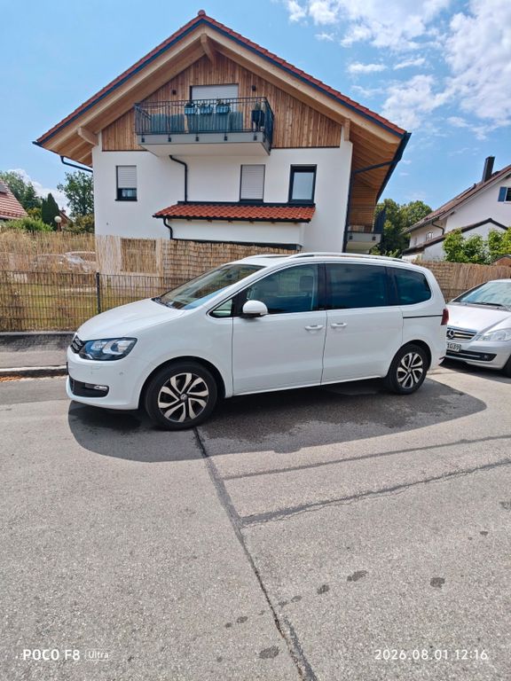 Bild des Angebotes Volkswagen Sharan DSG ACTIVE AHK Pano. Standh. Garantie