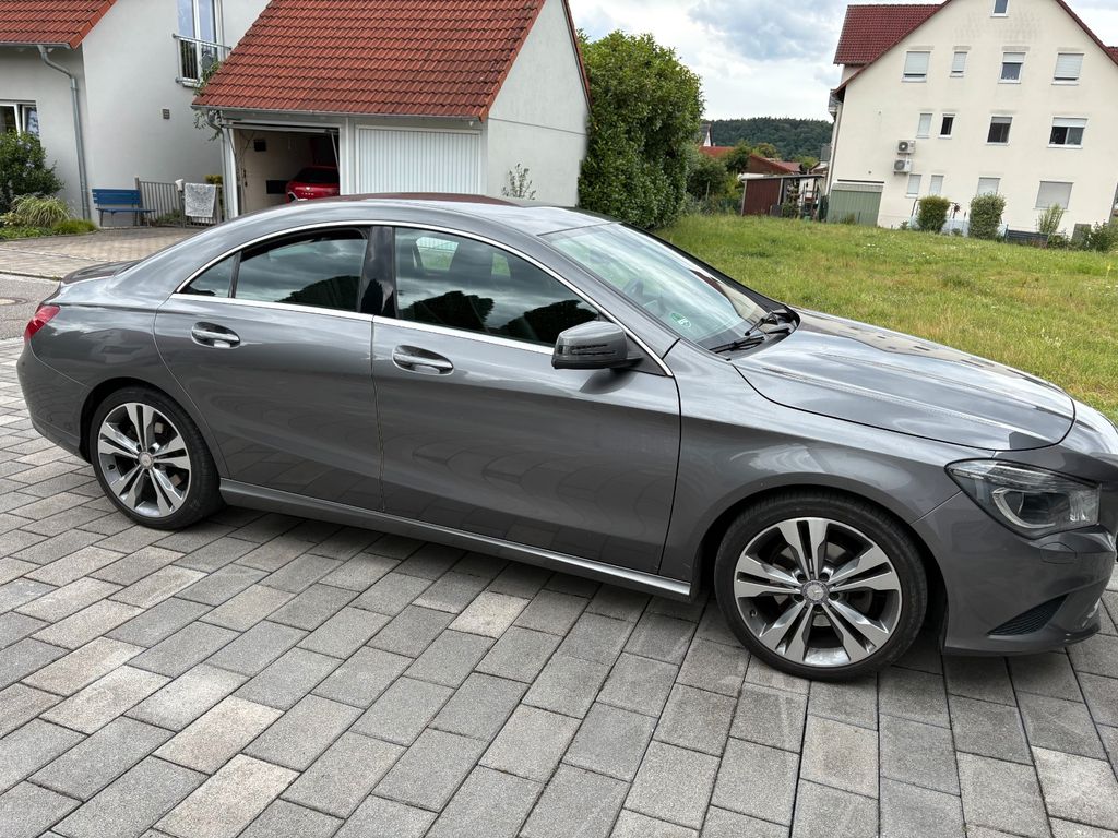 Bild des Angebotes Mercedes-Benz CLA 180 Urban/Rückfahrkamera/Tempomat/Garagenfz
