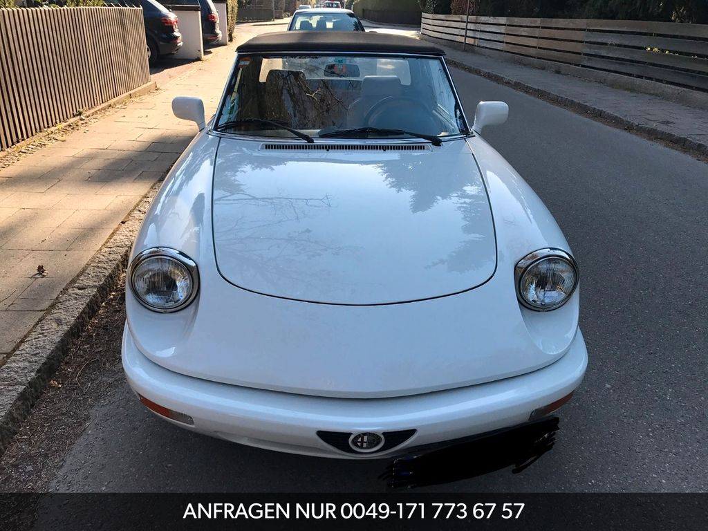 Bild des Angebotes Alfa Romeo Spider ERSTBESITZ orig. 42500 Km