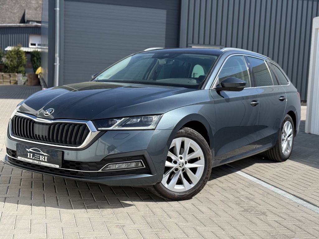 Bild des Angebotes Skoda Octavia Combi First Edition*PANORAMA*KAMERA*LED*