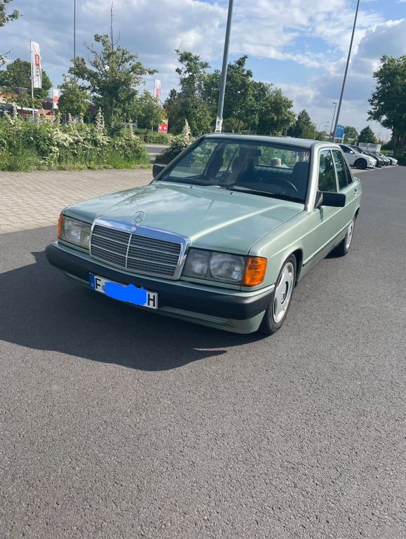 Bild des Angebotes Mercedes-Benz 190D 2.5 | TÜV 2025 + H-Kennzeichen / Nelkengrün