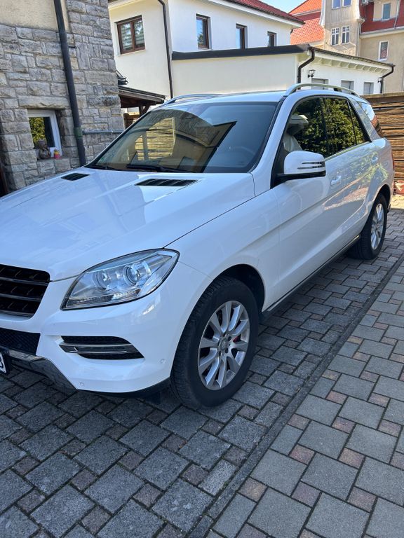 Bild des Angebotes Mercedes-Benz ML 250 BlueTEC 4MATIC -