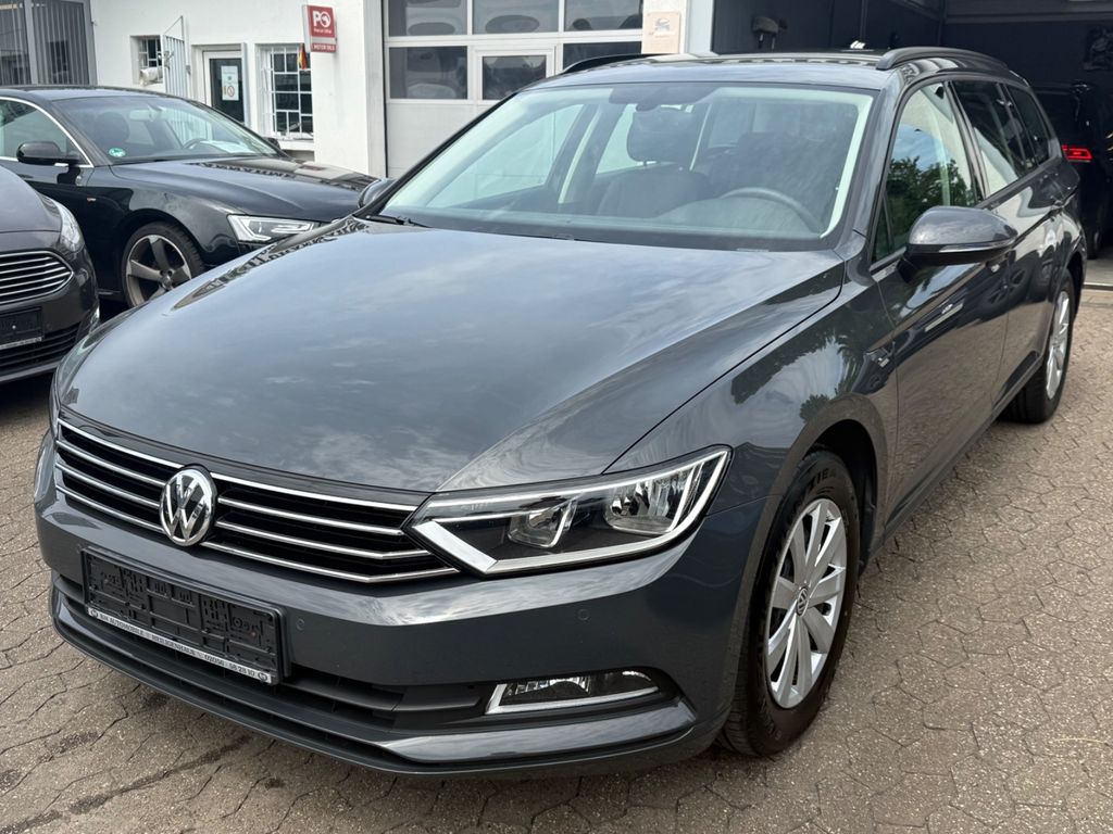 Bild des Angebotes Volkswagen Passat Kombi *DSG*Navi*PDC