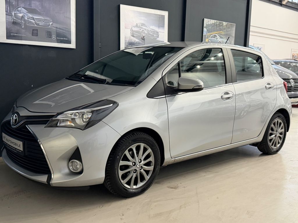 Bild des Angebotes Toyota Yaris 1.0 Comfort Klima RCAM MFL USB Alufelgen