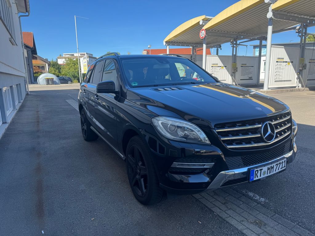Bild des Angebotes Mercedes-Benz ML 350 BlueTEC 4MATIC AMG Line