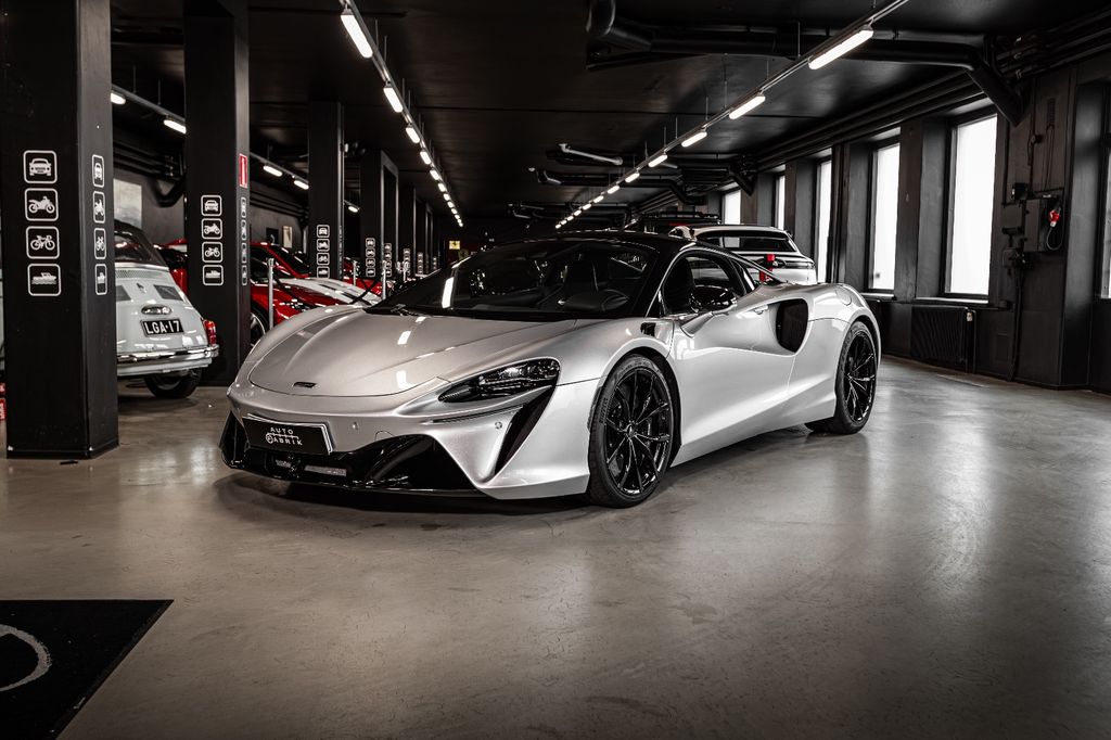 Bild des Angebotes McLaren TechLux, Sport Exhaust, Technology, Lift