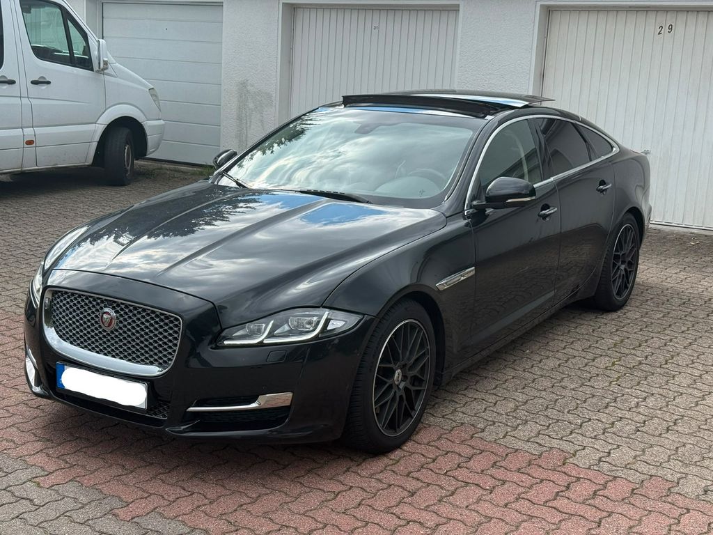 Jaguar XJ Premium Luxury 3.0 V6 Diesel Premium Luxury