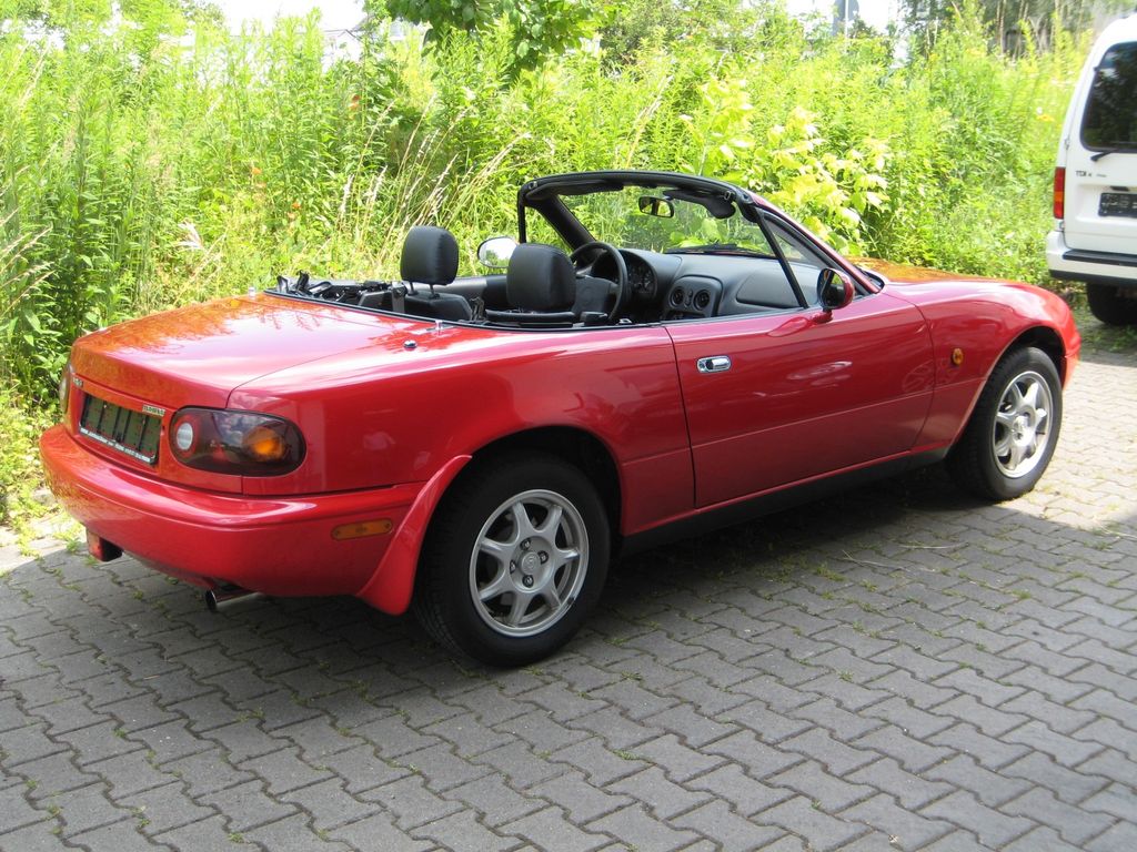 Mazda 1997-er MX5NA, 9.250km (!), neuwertig