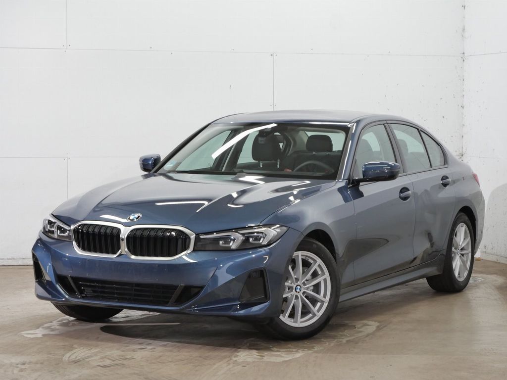 Bild des Angebotes BMW 318i Limousine Step*KomfZg*Head-up*Kamera*DrivAs