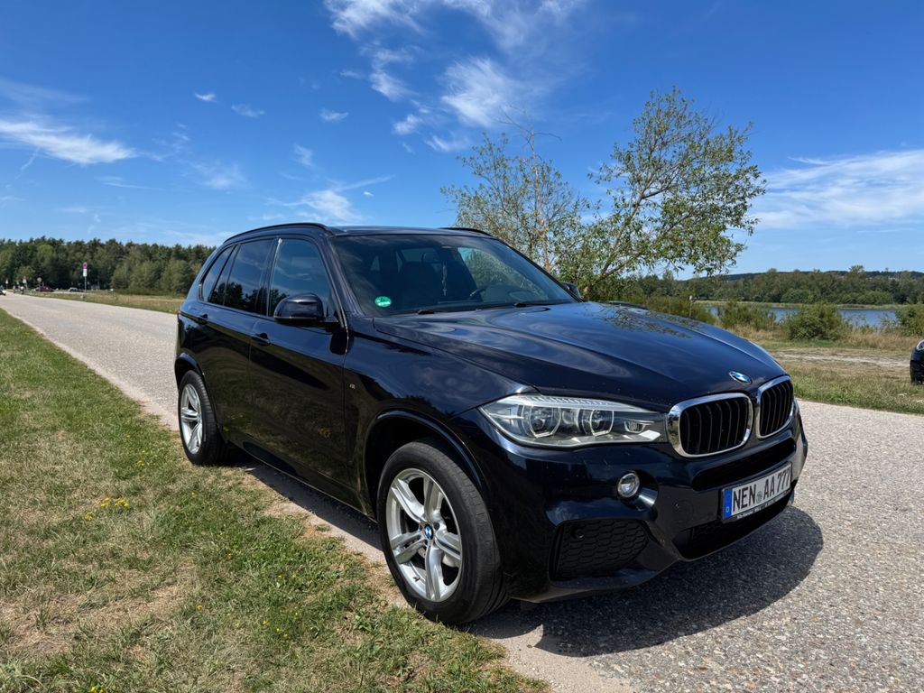 Bild des Angebotes BMW X5 xDrive30d -M- Paket/TÜV 07/28