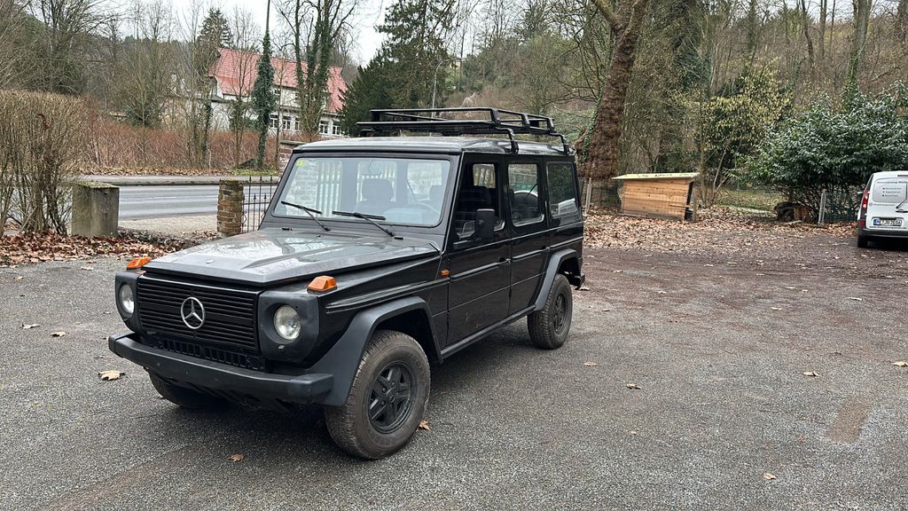 Mercedes-Benz G 300