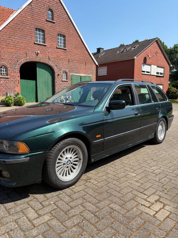 Bild des Angebotes BMW 523i Auto touring 523i