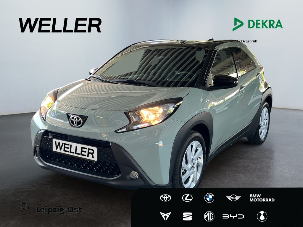 Bild des Angebotes Toyota Aygo X Teamplayer *ACC*CarPlay*RCam*SHZ*Bi-Tone*