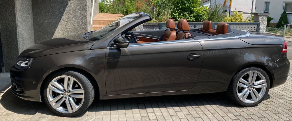 Bild des Angebotes Volkswagen Eos 2.0 TDI DSG BlueMotion Technology BlueMo...