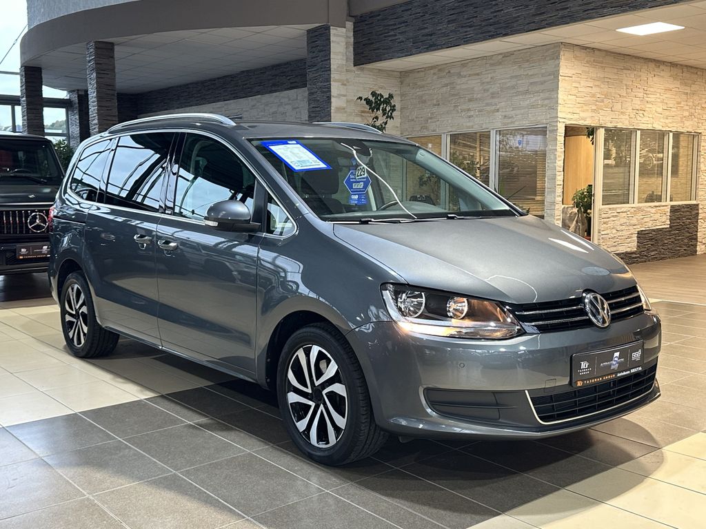 Bild des Angebotes Volkswagen Sharan Business 7-Siitzer R.Cam Navi Keyless ACC